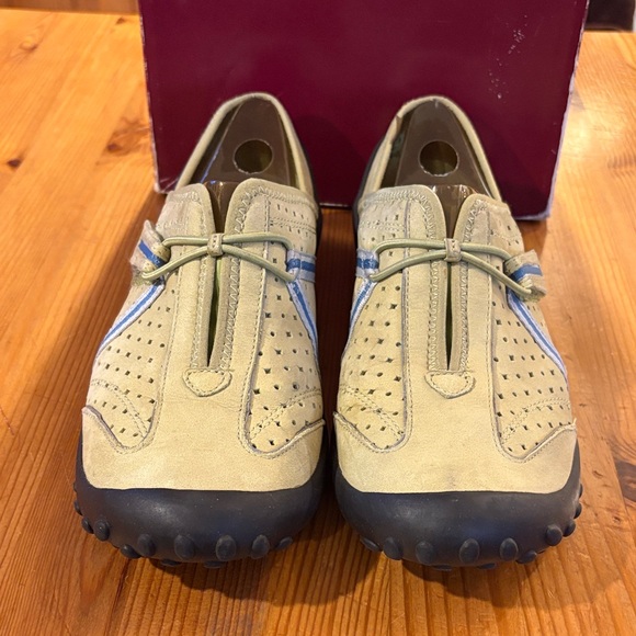 Privo Beige and Blue Flats tequini pear - Picture 2 of 13